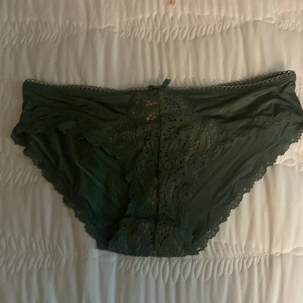 Victoria’s Secret dream Angels Bikini size medium